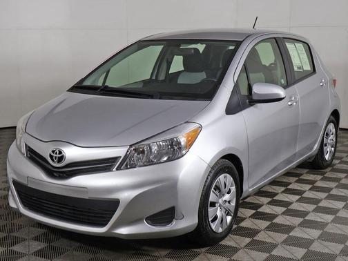 2014 Toyota Yaris L