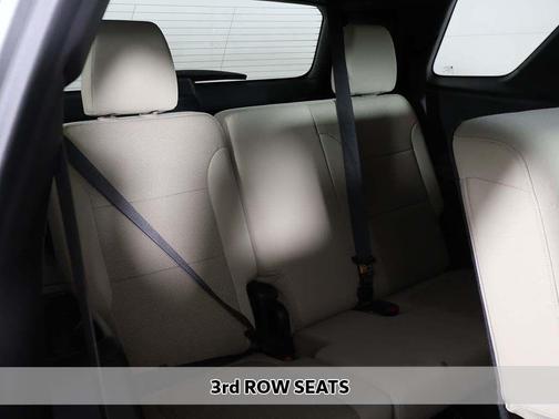 Sterling Gray Metallic 2023 Chevrolet Traverse LS