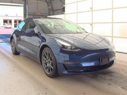 2023 Tesla Model 3 Standard Range
