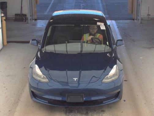 2023 Tesla Model 3 Standard Range