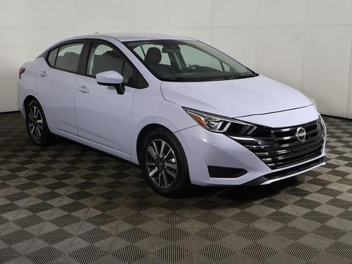 2023 Nissan Versa 1.6 SV