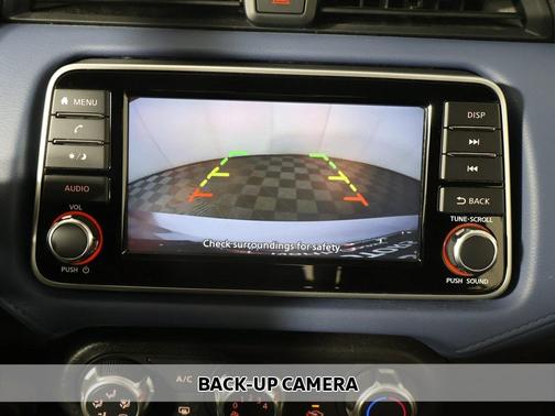 2023 Nissan Versa 1.6 SV