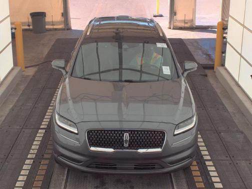 2021 Lincoln Nautilus Reserve