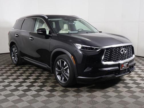 Mineral Black 2023 INFINITI QX60 Luxe