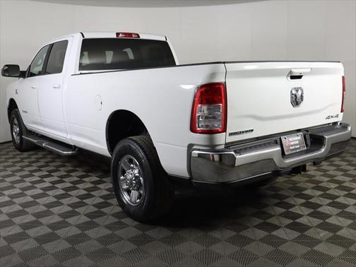 2022 RAM 2500 Big Horn Crew Cab 4x4 8' Box