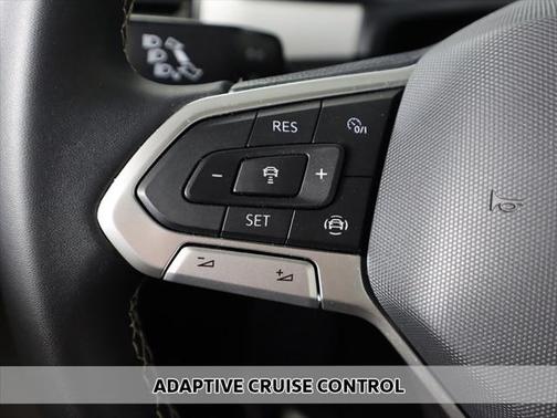 2022 Volkswagen Atlas 3.6L SE w/Technology