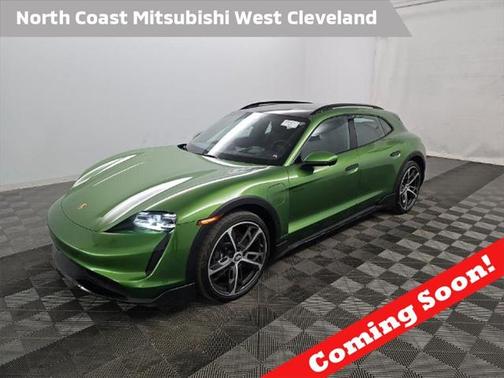 2022 Porsche Taycan Cross Turismo 4