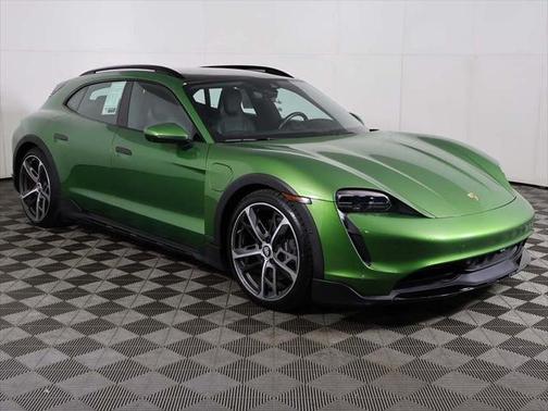 2022 Porsche Taycan Cross Turismo 4