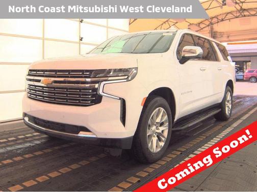 Summit White 2023 Chevrolet Suburban Premier