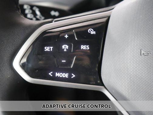 Aurora Red Metallic w/Black Roof 2023 Volkswagen ID.4 Pro S Plus