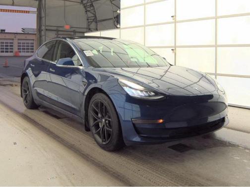 2020 Tesla Model 3 Standard Range