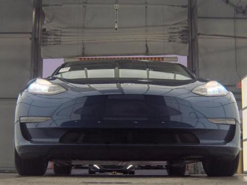 2020 Tesla Model 3 Standard Range