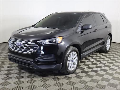 2022 Ford Edge SE