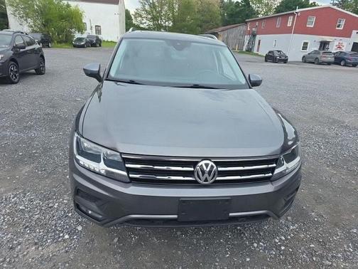 Platinum Gray Metallic 2020 Volkswagen Tiguan 2.0T SEL