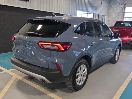 Vapor Blue 2025 Ford Escape Active