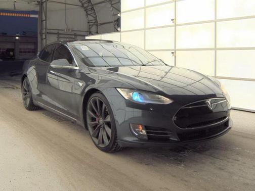 2015 Tesla Model S P85D