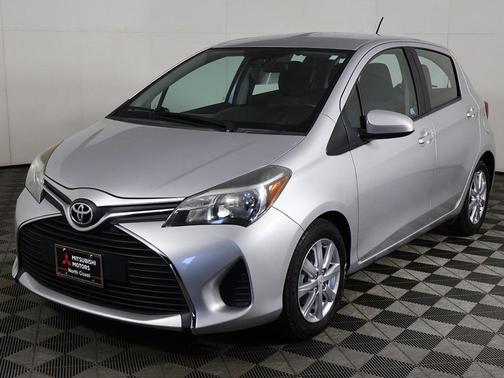 2017 Toyota Yaris LE