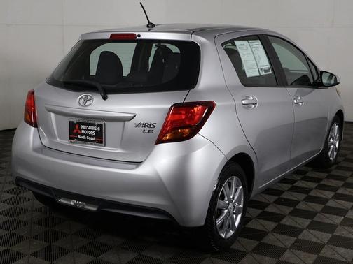 2017 Toyota Yaris LE