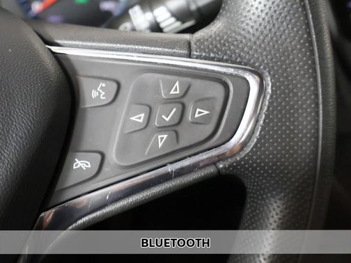 Silver Ice Metallic 2021 Chevrolet Malibu 1LS