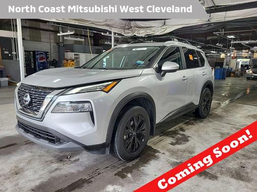 Brilliant Silver Metallic 2023 Nissan Rogue SV