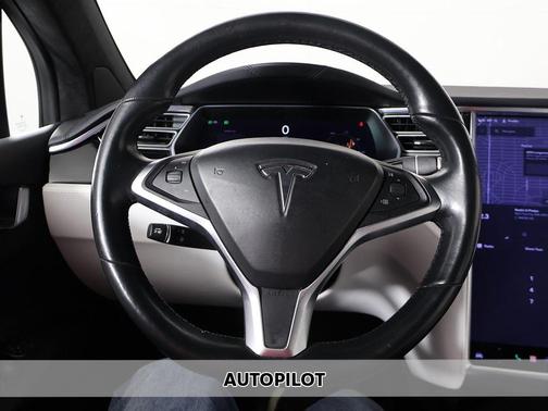 2017 Tesla Model X 75D
