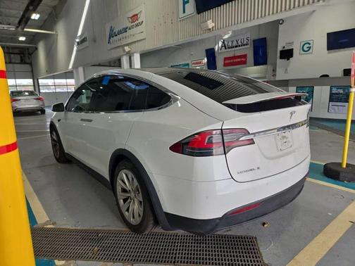 2017 Tesla Model X 75D