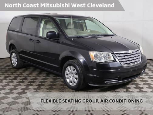 2008 Chrysler Town & Country LX