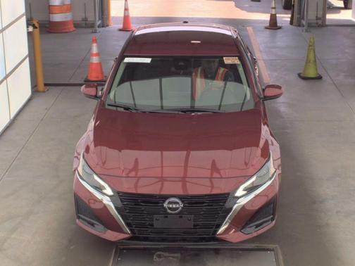 Scarlet Ember Tintcoat 2023 Nissan Altima 2.5 SV