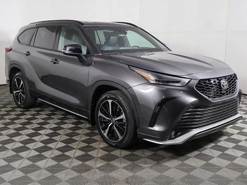 2021 Toyota Highlander XSE