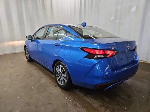 2023 Nissan Versa 1.6 SV