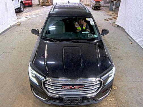 Ebony Twilight Metallic 2022 GMC Terrain SLT