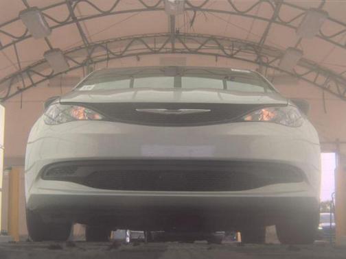 2024 Chrysler Voyager LX