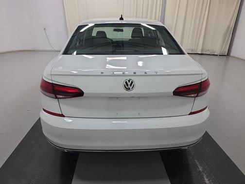 2021 Volkswagen Passat 2.0T S