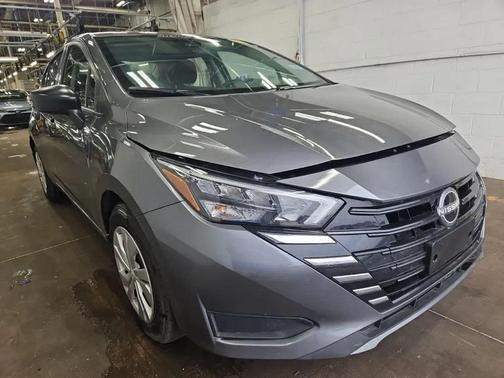 2025 Nissan Versa 1.6 S