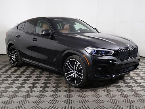 Black Sapphire Metallic 2023 BMW X6 M50i