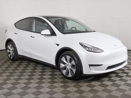 2023 Tesla Model Y Long Range Dual Motor All-Wheel Drive