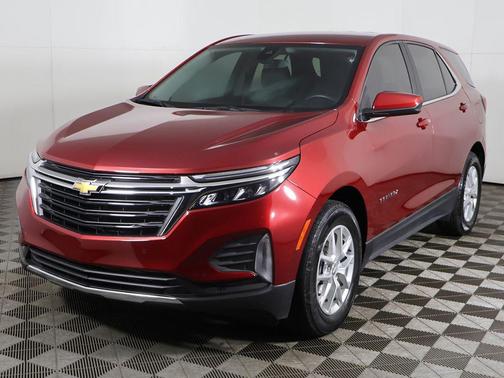 Radiant Red Tintcoat 2023 Chevrolet Equinox 1LT