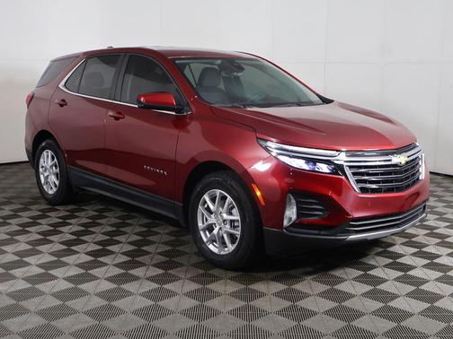 Radiant Red Tintcoat 2023 Chevrolet Equinox 1LT