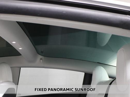 2022 Tesla Model 3 Standard Range