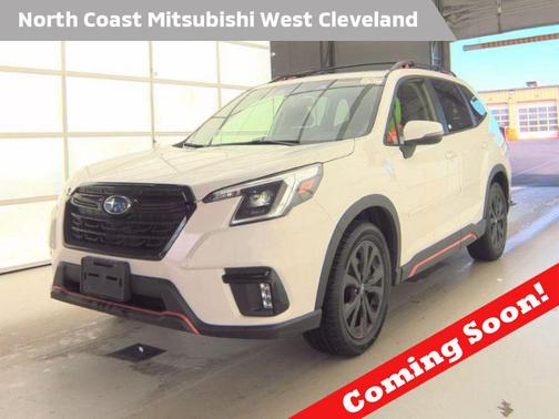 Crystal White Pearl 2023 Subaru Forester Sport
