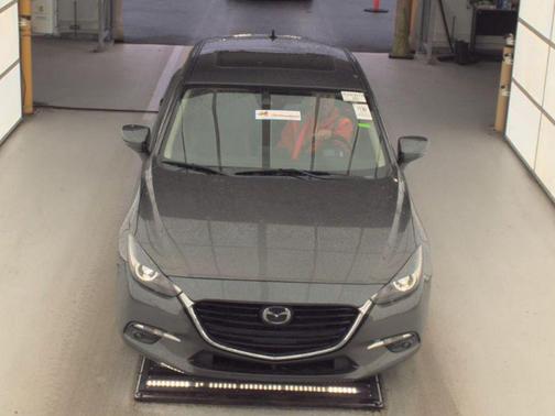 Machine Gray Metallic 2017 Mazda Mazda3 Grand Touring