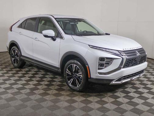White Diamond 2026 Mitsubishi Eclipse Cross SE