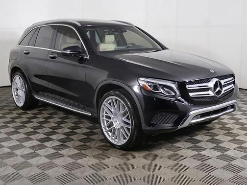 2017 Mercedes-Benz GLC 300 4MATIC