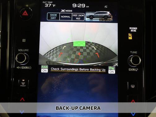 Autumn Green Metallic 2023 Subaru Ascent Limited 8-Passenger