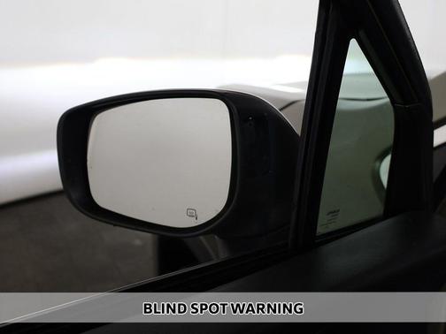 Autumn Green Metallic 2023 Subaru Ascent Limited 8-Passenger