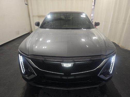 Argent Silver Metallic 2025 Cadillac LYRIQ Sport