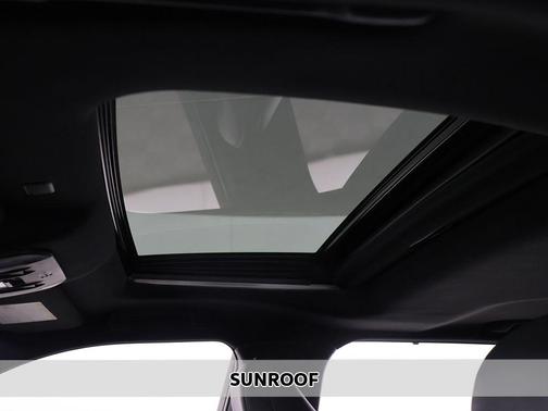 Magnetic Gray Metallic 2021 Toyota Highlander XSE