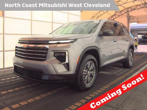 Sterling Gray Metallic 2025 Chevrolet Traverse LT