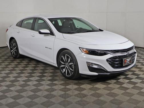 2024 Chevrolet Malibu FWD RS