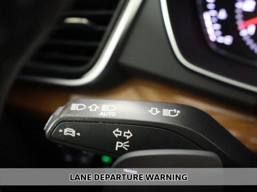 2023 Audi Q5 45 S line Premium